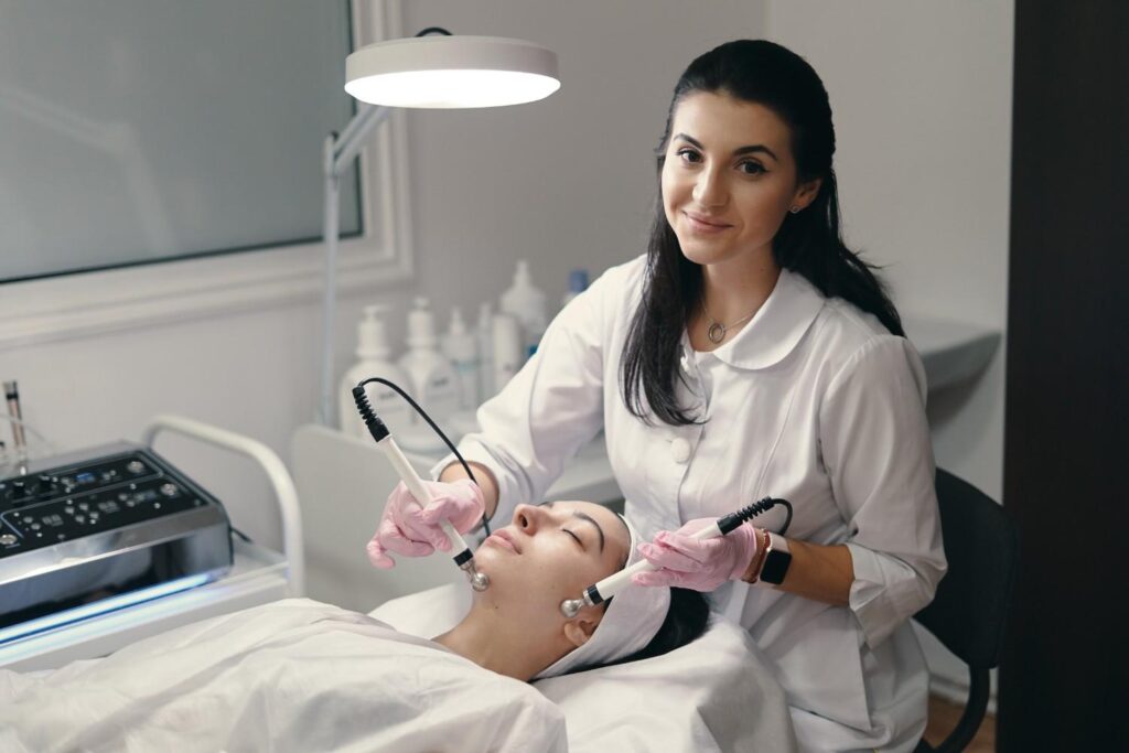 Best Dermatology Specialist in Greater Noida
