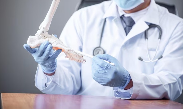 Best Orthopedic Doctor in Greater Noida West
